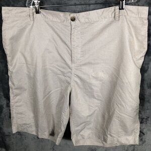 Three Sixty Six Men’s Shorts Size 44